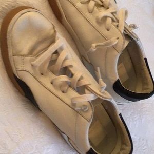 Dolce Vita tennis shoes. Size 7